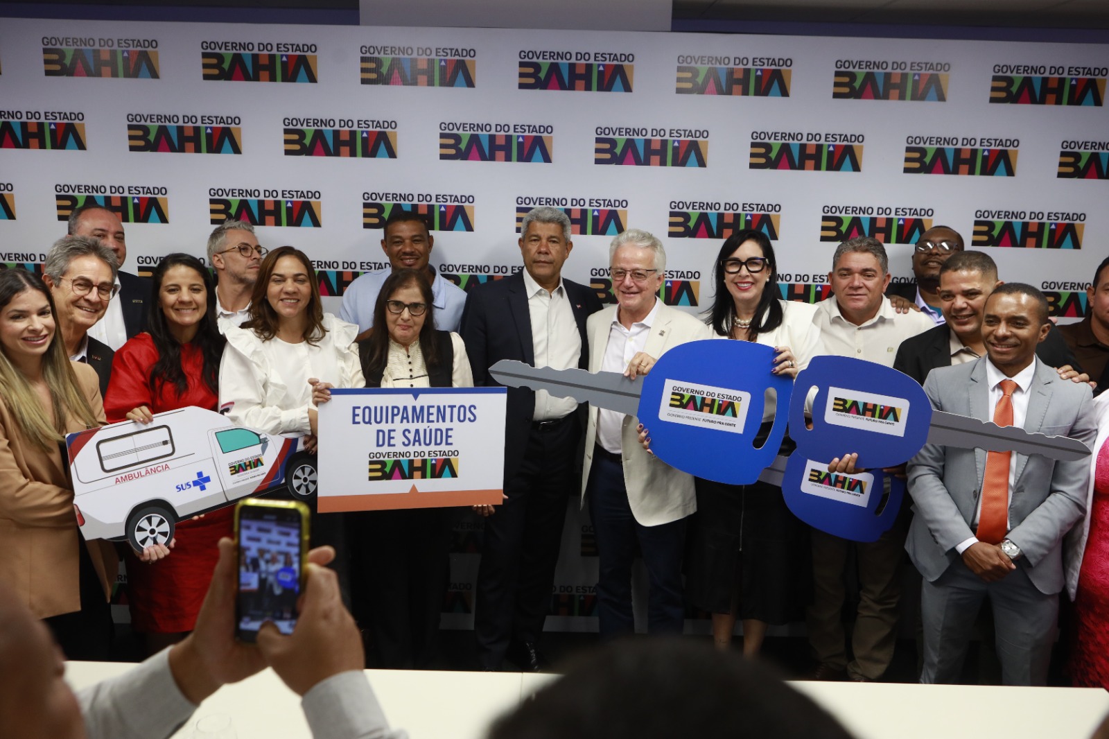 Reunião com prefeito de Araçás. Foto Joá SouzaGOVBA (3)